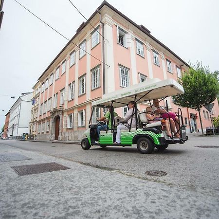 Ferienwohnung Feel Ljubljana Centre Exterior foto